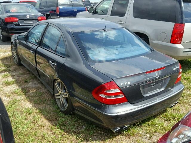 WDBUF76J44A570946 - 2004 MERCEDES-BENZ E CHARCOAL photo 3