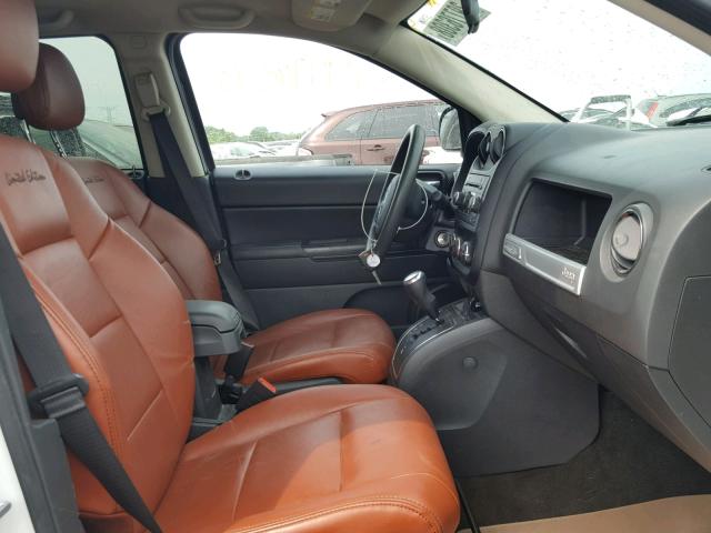 1C4NJCBB4ED625956 - 2014 JEEP COMPASS SP 白色 照片 5