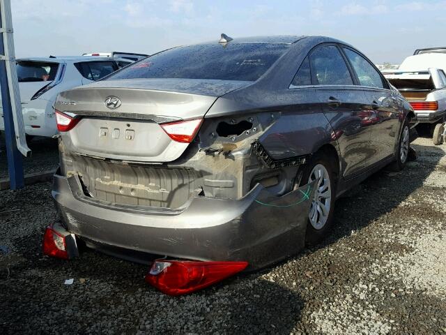 5NPEB4AC5DH607620 - 2013 HYUNDAI SONATA GLS GRAY photo 4