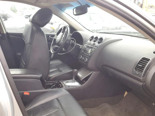 1N4BL2AP7CC128591 - 2012 NISSAN ALTIMA SR SILVER photo 5