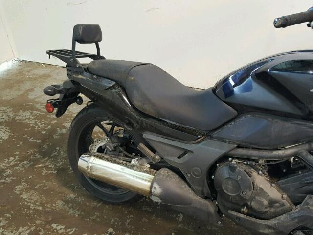 JH2RC6801EK002025 - 2014 HONDA CTX700 N BLACK photo 6