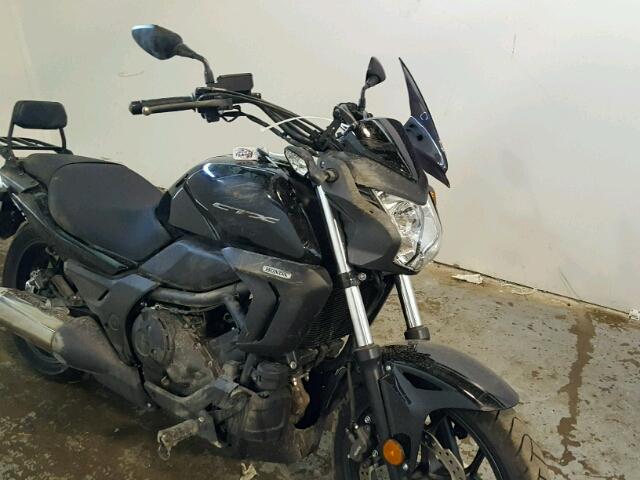 JH2RC6801EK002025 - 2014 HONDA CTX700 N BLACK photo 9