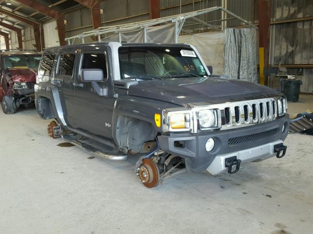 5GTEN13E588106468 - 2008 HUMMER H3 GRAY photo 1