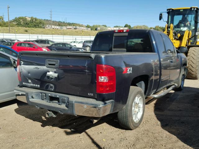 1GCEK19Y07Z607326 - 2007 CHEVROLET SILVERADO BLUE photo 4