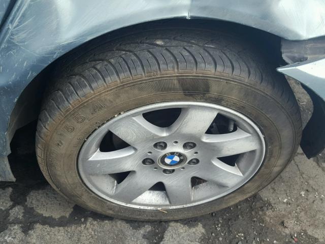 WBAAZ33485KW76425 - 2005 BMW 325 IS SUL BLUE photo 9