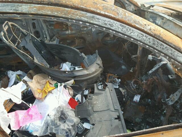 4T1BF32K82U521935 - 2002 TOYOTA CAMRY LE/X BURN photo 9