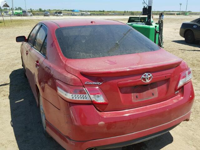 4T1BF3EK6BU645651 - 2011 TOYOTA CAMRY RED photo 3