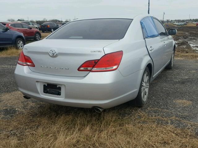 4T1BK36B17U212451 - 2007 TOYOTA AVALON XL SILVER photo 4