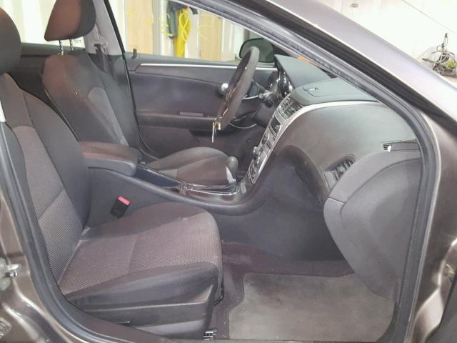 1G1ZC5EB6AF322929 - 2010 CHEVROLET MALIBU 1LT ყავისფერი ფოტო 5