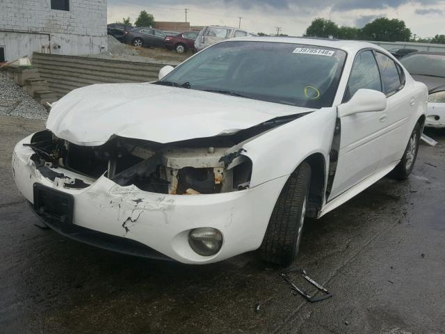 2G2WS522741243027 - 2004 PONTIAC GRAND PRIX WHITE photo 2