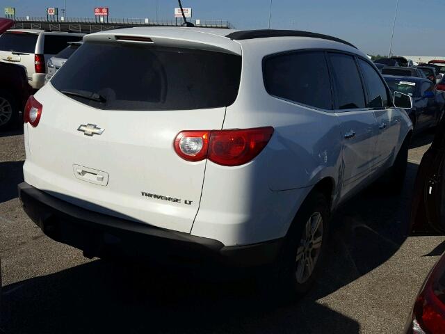 1GNLRGED0AS135306 - 2010 CHEVROLET TRAVERSE L WHITE photo 4