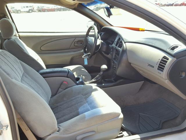 2G1WW12E959190135 - 2005 CHEVROLET MONTE CARL თეთრი ფოტო 5