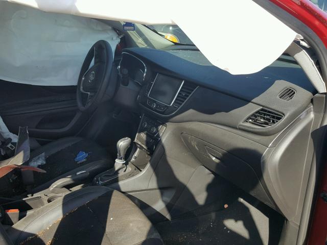 KL4CJASB5JB634743 - 2018 BUICK ENCORE PRE RED photo 5