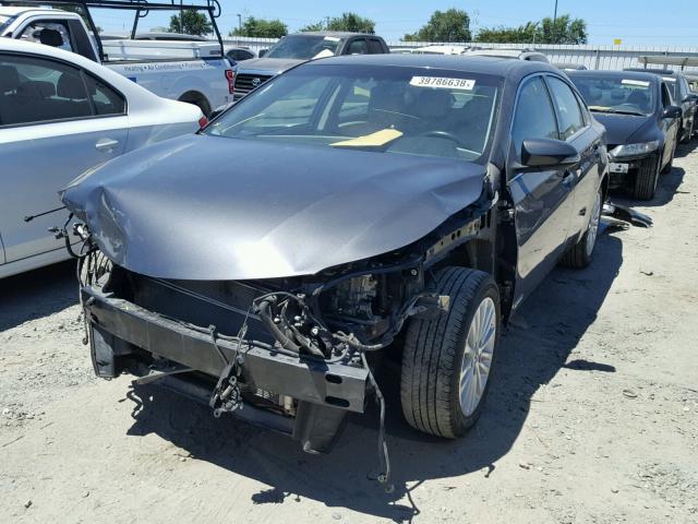 4T1BD1EBXDU008873 - 2013 TOYOTA AVALON HYB GRAY photo 2