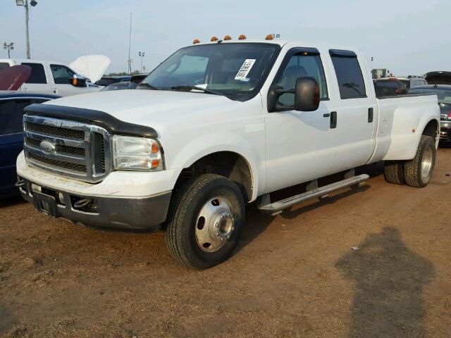 1FTWW33P85EC81784 - 2005 FORD F350 WHITE photo 2