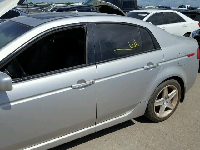 19UUA66226A025738 - 2006 ACURA 3.2TL SILVER photo 9