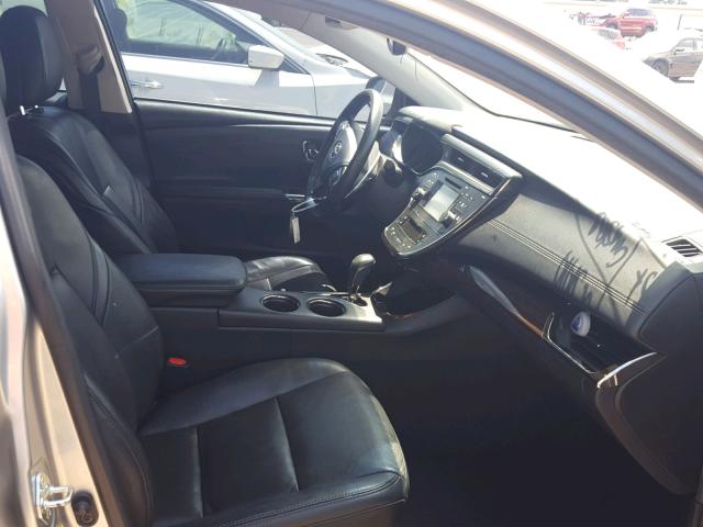 4T1BK1EB6FU142756 - 2015 TOYOTA AVALON XLE SILVER photo 5