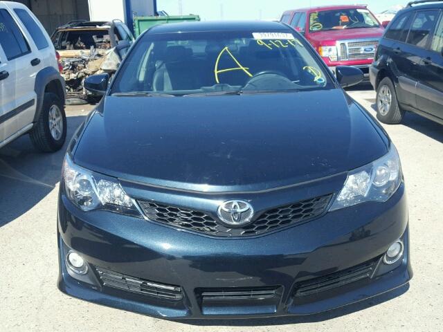 4T1BF1FK3EU406906 - 2014 TOYOTA CAMRY BLACK photo 9