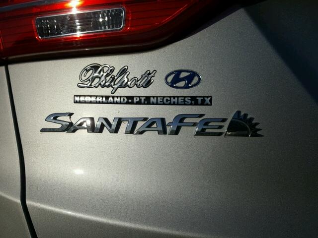 5XYZU3LB1GG358142 - 2016 HYUNDAI SANTA FE S 银色 照片 9