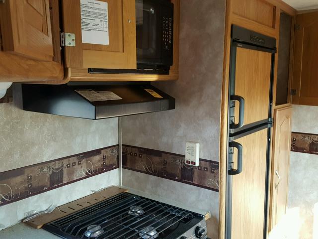 4YDT2642X8E530252 - 2008 KEYSTONE SPRINTER თეთრი ფოტო 9