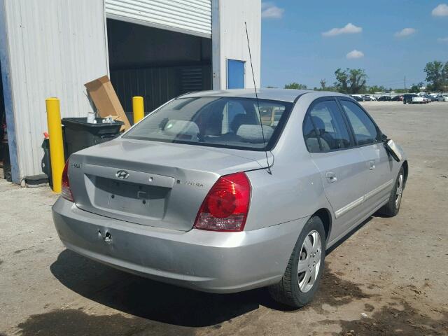 KMHDN46D94U712957 - 2004 HYUNDAI ELANTRA SILVER photo 4