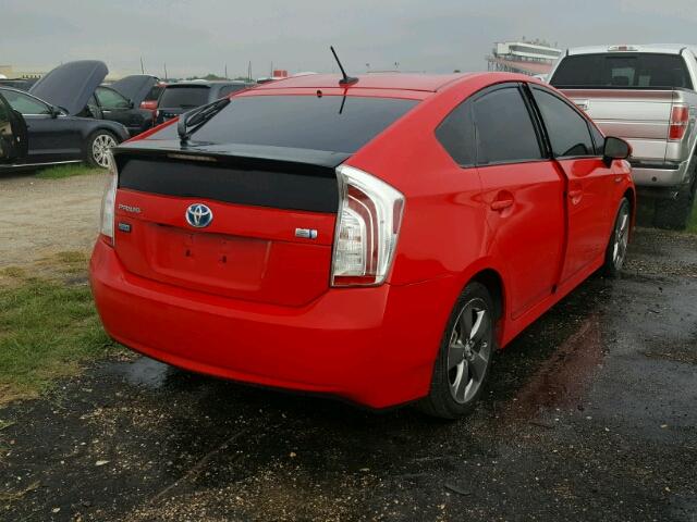 JTDKN3DU3F0427660 - 2015 TOYOTA PRIUS RED photo 4