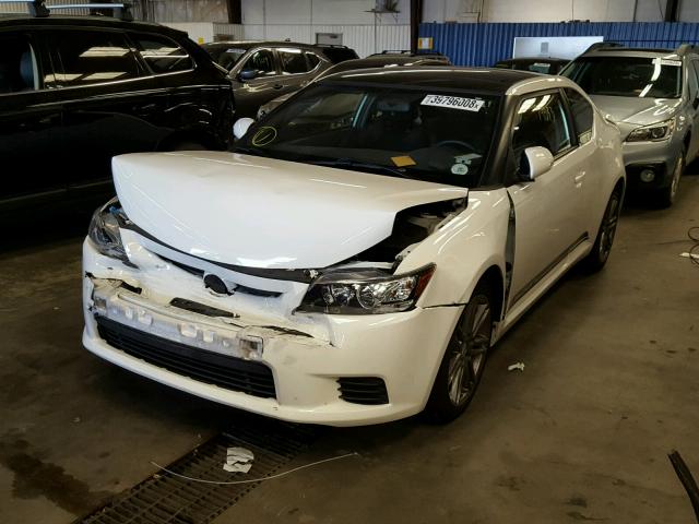JTKJF5C77D3057060 - 2013 TOYOTA SCION TC 白色 照片 2