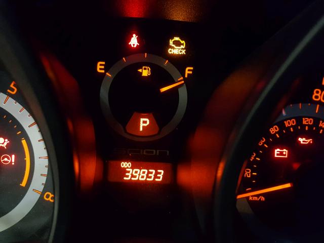 JTKJF5C77D3057060 - 2013 TOYOTA SCION TC 白色 照片 8