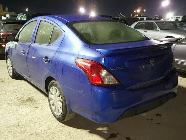 3N1CN7AP6GL839587 - 2016 NISSAN VERSA BLUE photo 3