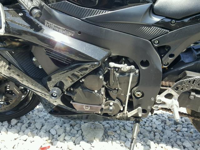 JS1GR7LAX92101396 - 2009 SUZUKI GSX-R750 BLACK photo 7