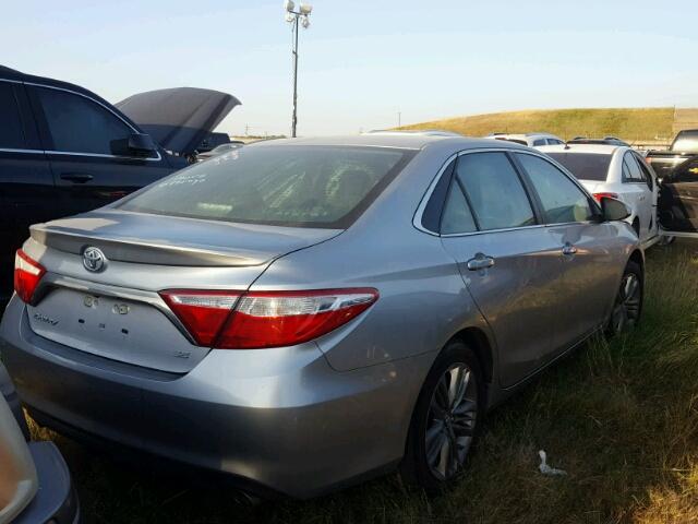 4T1BF1FK0GU255204 - 2016 TOYOTA CAMRY LE SILVER photo 4