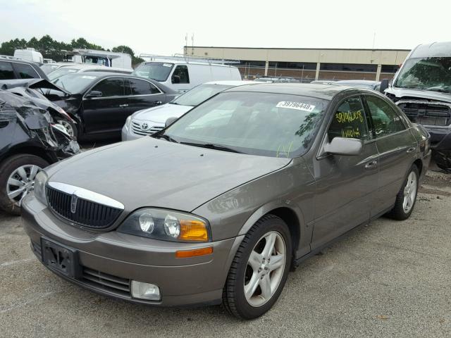 1LNHM87AX2Y681465 - 2002 LINCOLN LS 灰色 照片 2