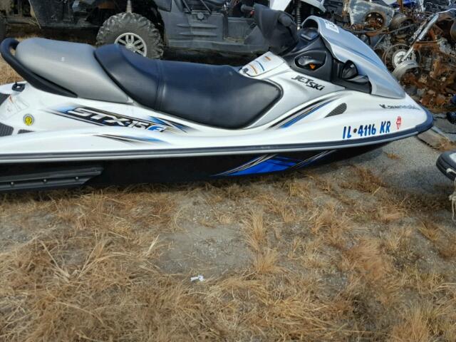 KAW11872D313 - 2013 KAWASAKI STX 15F WHITE photo 9