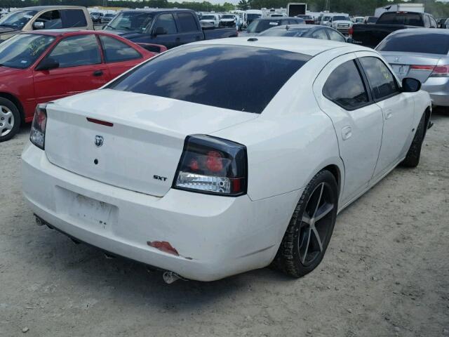 2B3KA33V09H626950 - 2009 DODGE CHARGER SX WHITE photo 4