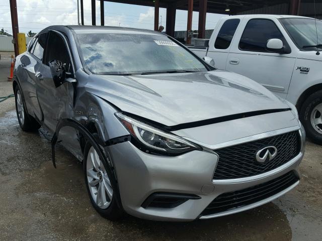 SJKCH5CP4HA033114 - 2017 INFINITI QX30 BASE SILVER photo 1