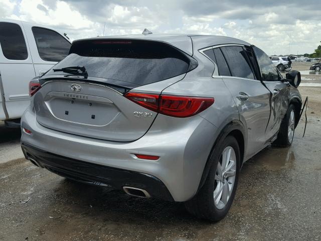 SJKCH5CP4HA033114 - 2017 INFINITI QX30 BASE SILVER photo 4