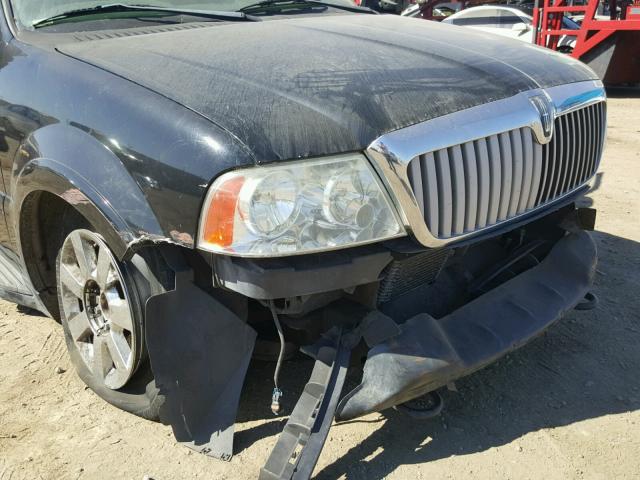 5LMFU27596LJ11531 - 2006 LINCOLN NAVIGATOR შავი ფოტო 9