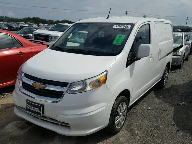 3N63M0YN6HK695426 - 2017 CHEVROLET CITY EXPRE WHITE photo 2