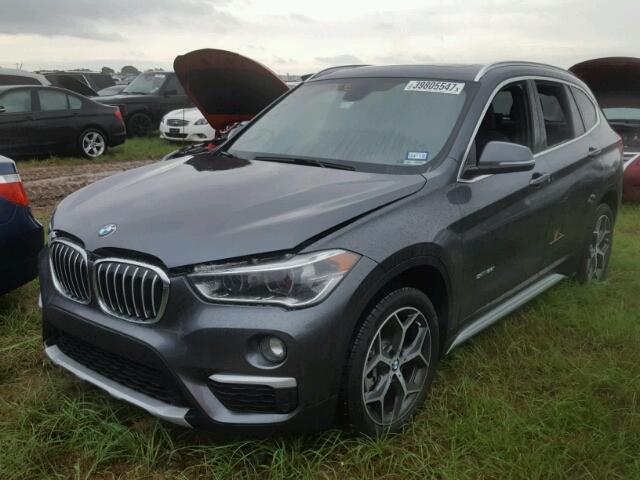 WBXHU7C35H5H36264 - 2017 BMW X1 GRAY photo 2