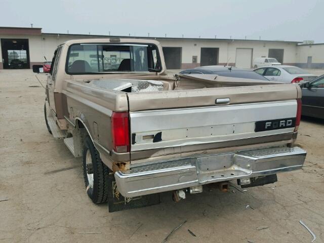 1FTHX26M1NKB92156 - 1992 FORD F250 SILVER photo 3