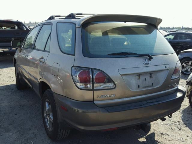 JTJHF10U620245234 - 2002 LEXUS RX 300 BROWN photo 3