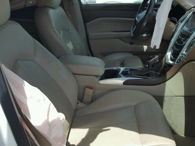 3GYFNCE3XFS624285 - 2015 CADILLAC SRX PERFOR 白色 照片 5