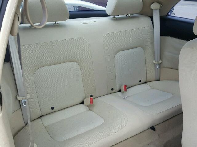 3VWBK21C83M427612 - 2003 VOLKSWAGEN NEW BEETLE 白色 照片 6