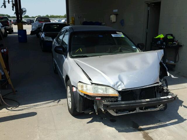 1HGCF86661A105032 - 2001 HONDA ACCORD SILVER photo 1