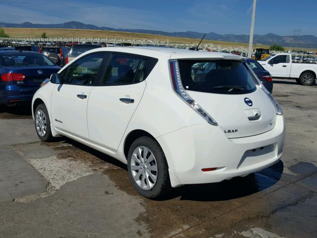 1N4AZ0CP7FC334753 - 2015 NISSAN LEAF S WHITE photo 3