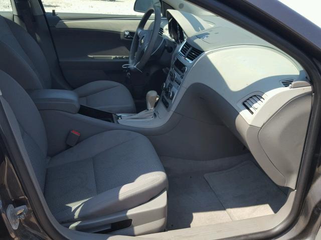 1G1ZB5E02CF335438 - 2012 CHEVROLET MALIBU LS GRAY photo 5