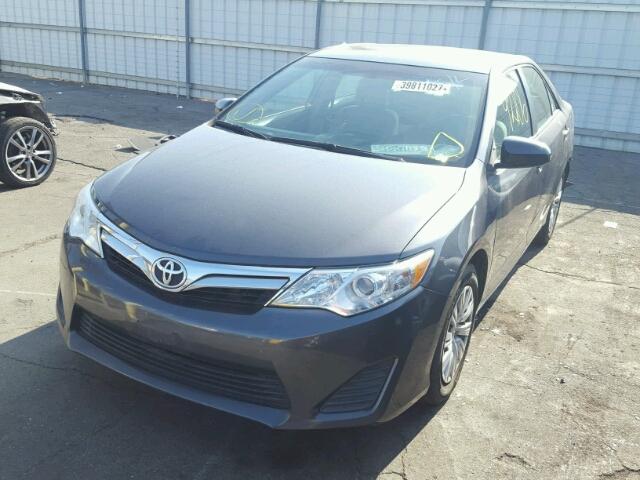 4T4BF1FK7CR167458 - 2012 TOYOTA CAMRY BASE GRAY photo 2