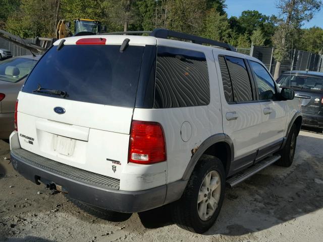 1FMDU73W95UA97287 - 2005 FORD EXPLORER X WHITE photo 4