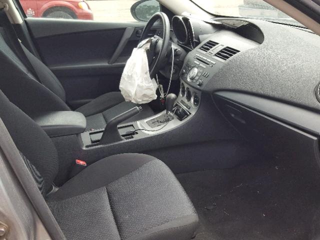 JM1BL1HF5A1155640 - 2010 MAZDA 3 I SILVER photo 5