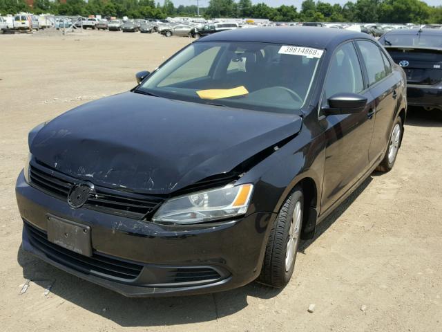 3VW2K7AJ1DM382333 - 2013 VOLKSWAGEN JETTA BASE 黑色 照片 2